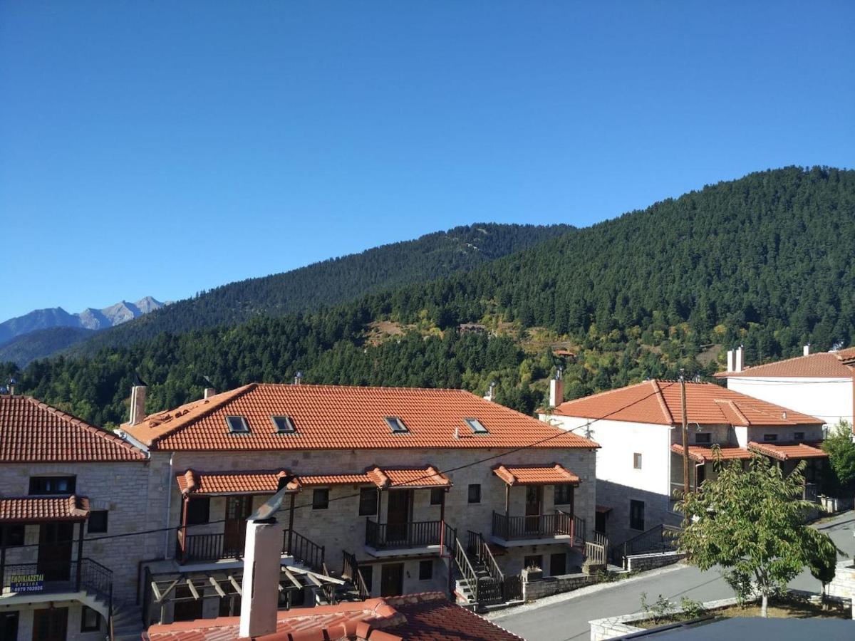 Willa La Casa Di Pietra Karpenísion Zewnętrze zdjęcie